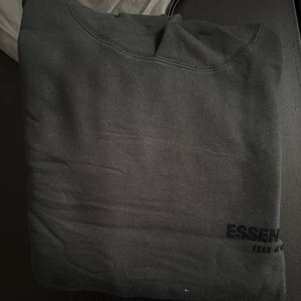 Fear of god essential hoodie Brand New - Picture 7 of 7